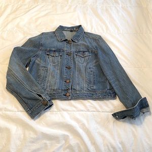 American Eagle Outfitters Distressed Denim Jacket